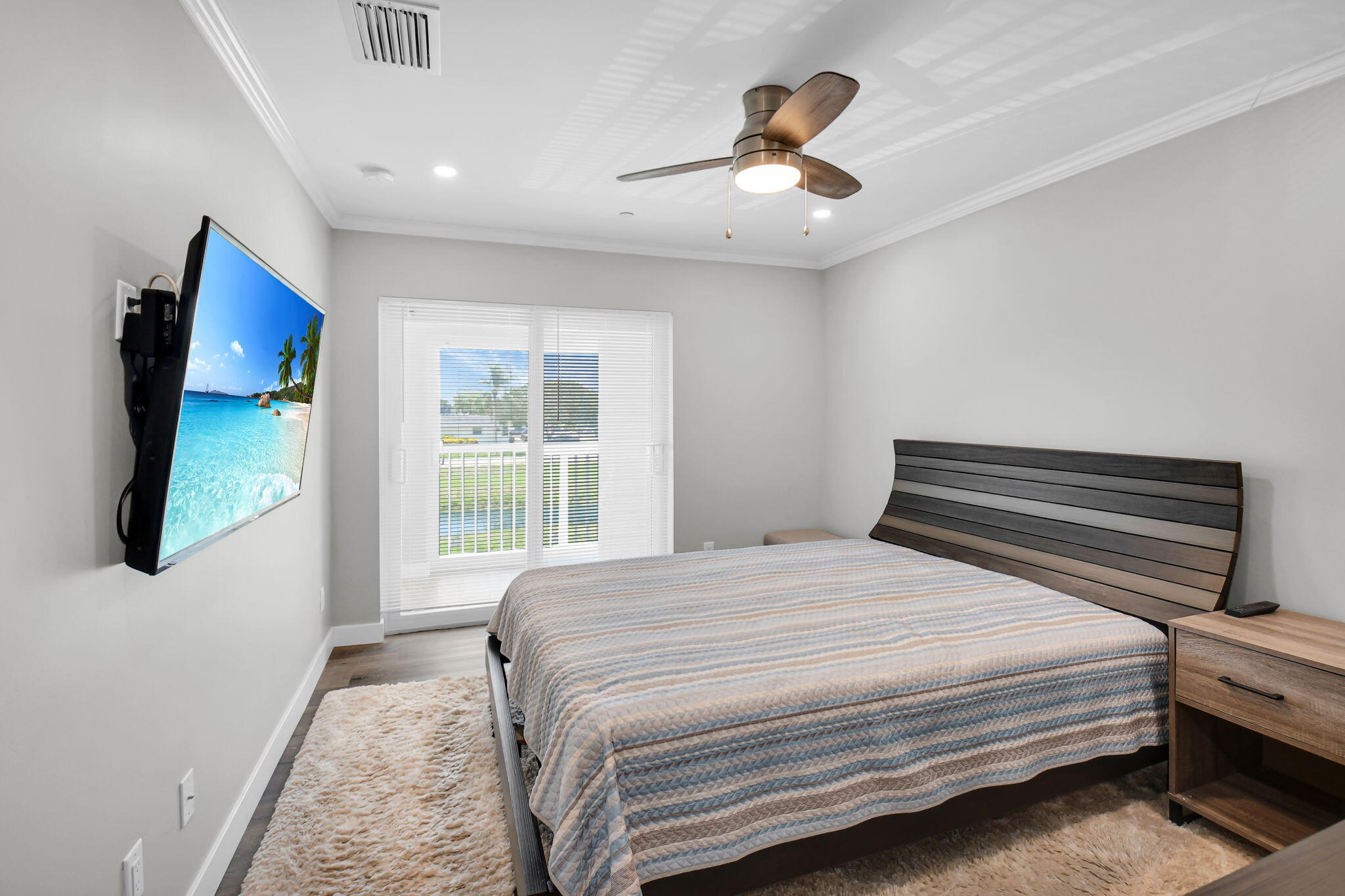 388 Tuscany Lane, Unit 388 Delray Beach, FL 33446 - Photo 23 of 89 a bedroom with a bed and a window
