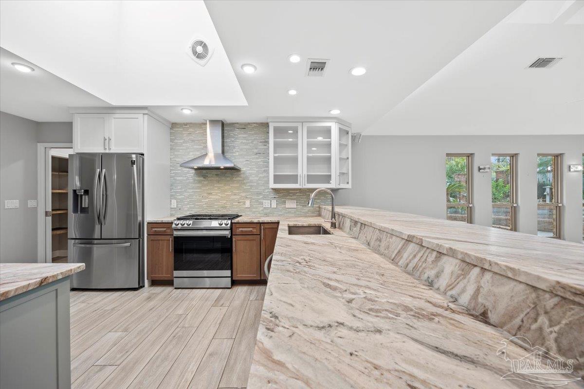 205 Silverthorn Road Gulf Breeze, FL 32561 - Photo 31 of 71