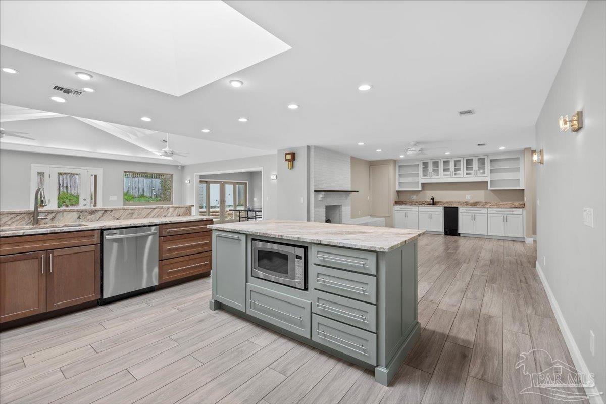 205 Silverthorn Road Gulf Breeze, FL 32561 - Photo 32 of 71