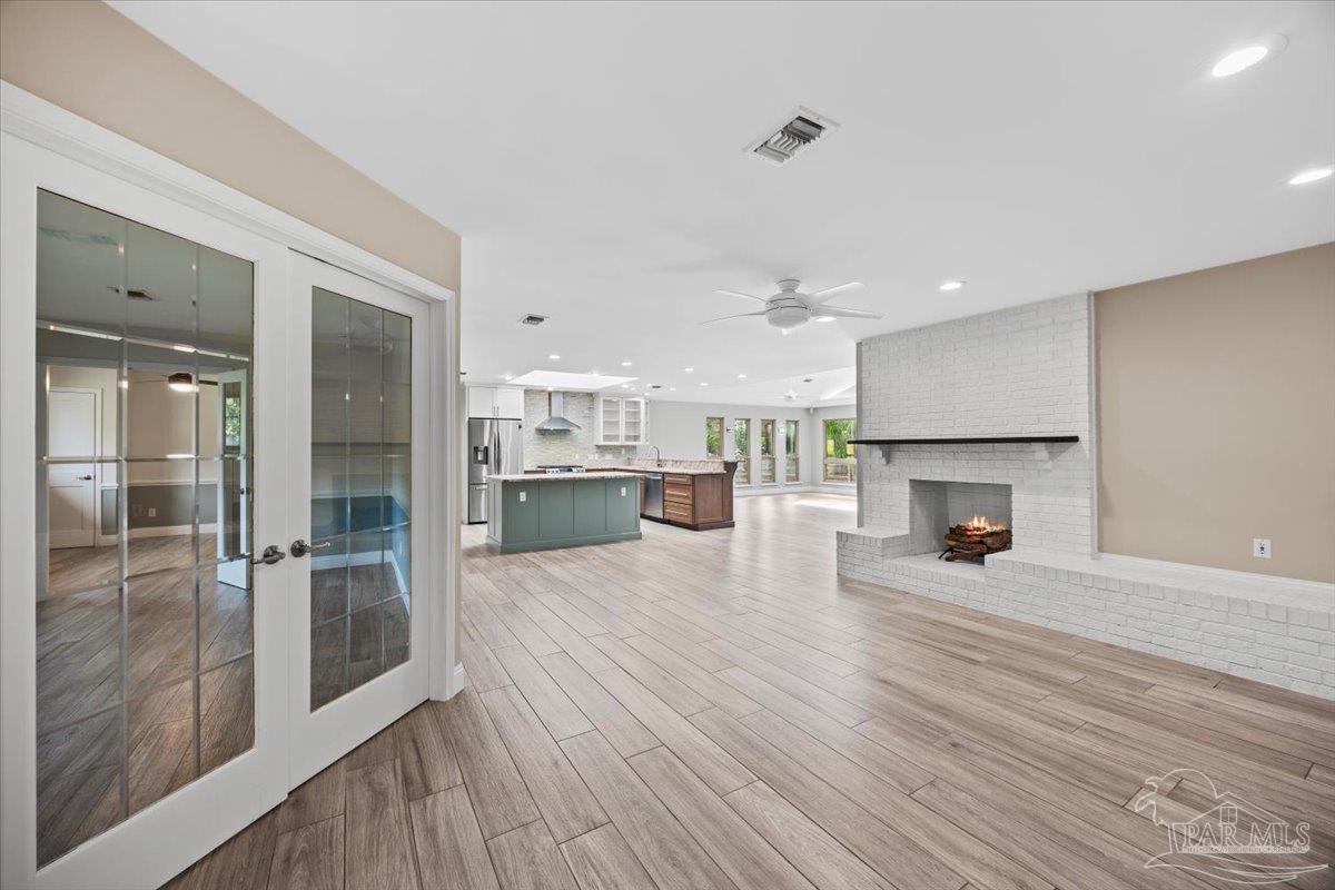 205 Silverthorn Road Gulf Breeze, FL 32561 - Photo 40 of 71