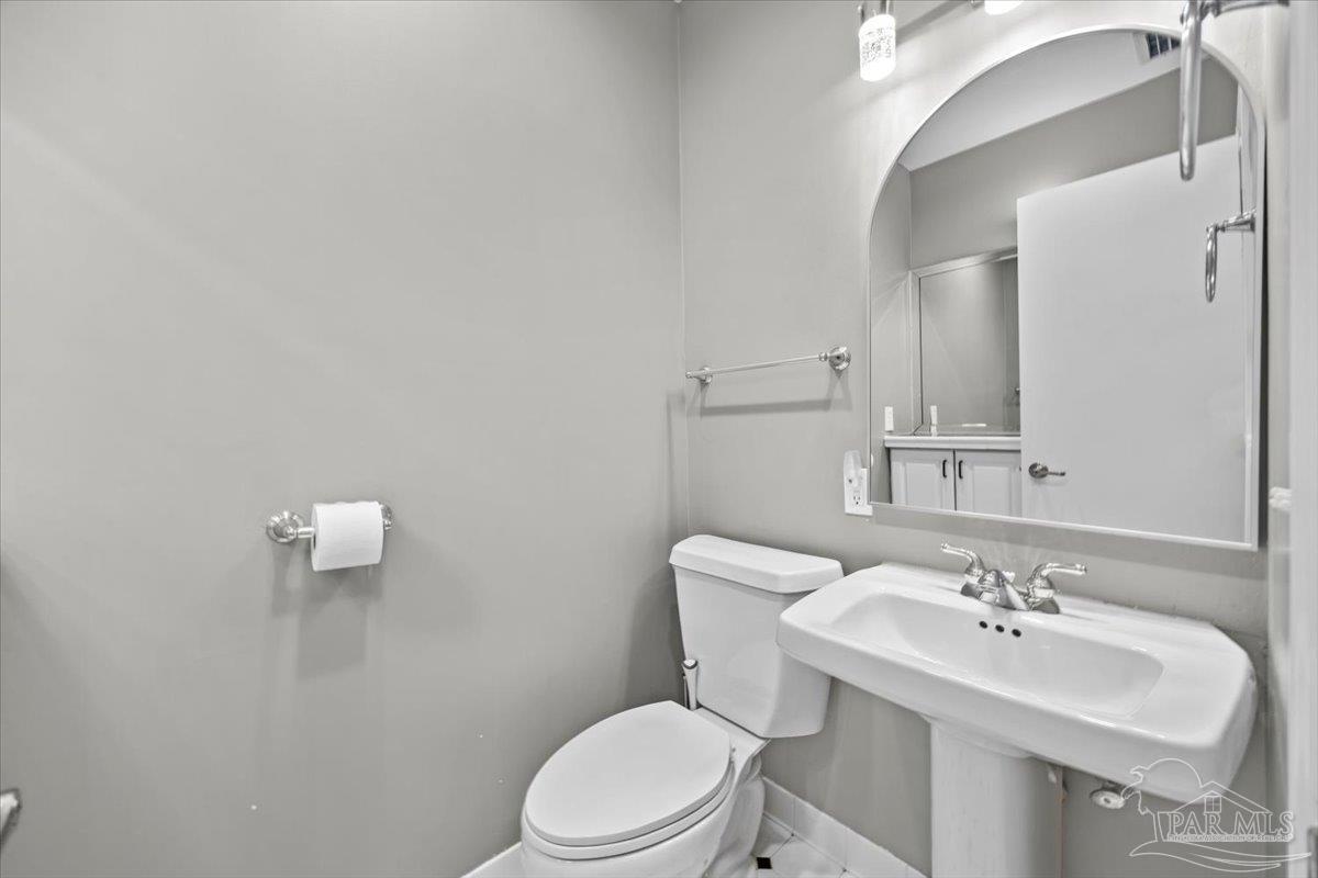 205 Silverthorn Road Gulf Breeze, FL 32561 - Photo 46 of 71