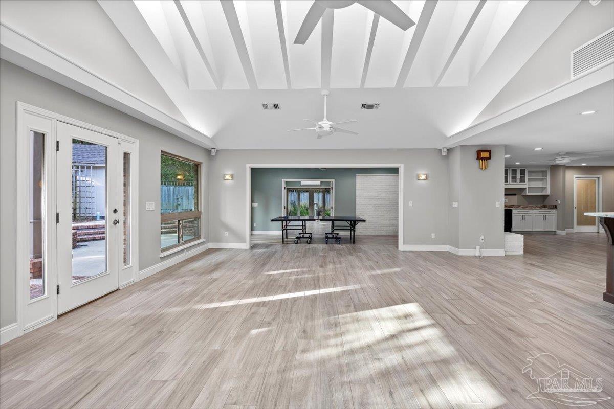 205 Silverthorn Road Gulf Breeze, FL 32561 - Photo 5 of 71