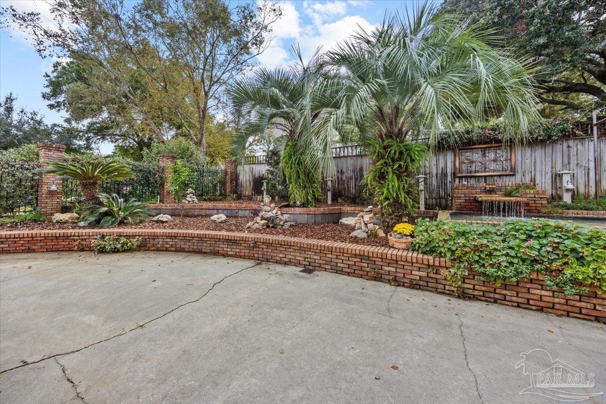 205 Silverthorn Road Gulf Breeze, FL 32561 - Photo 55 of 71