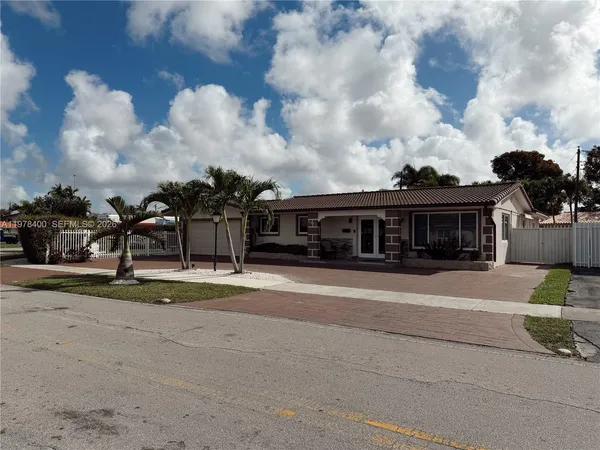 $834,900 | 8075 West 18th Lane, Hialeah, FL 33014