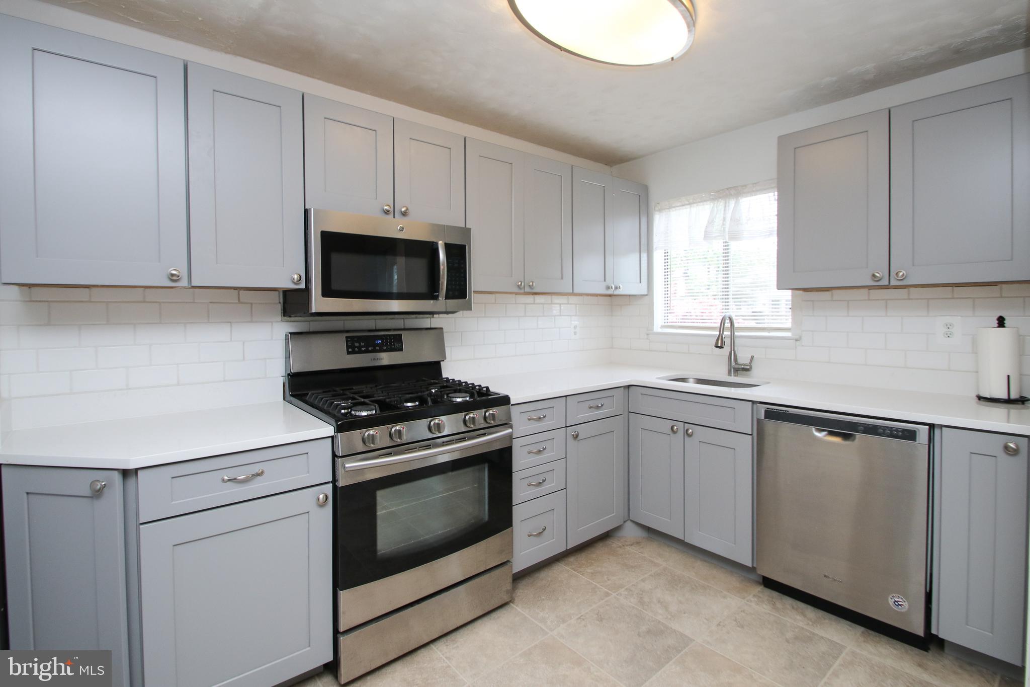 3712 Academy Road Philadelphia, PA 19154 - Photo 9 of 35 Gallery Image 9