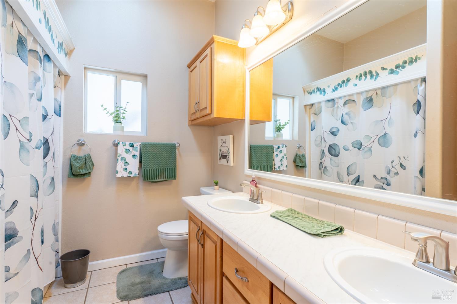 2301 N Road Laytonville, CA 95454 - Photo 15 of 23 Second Bath