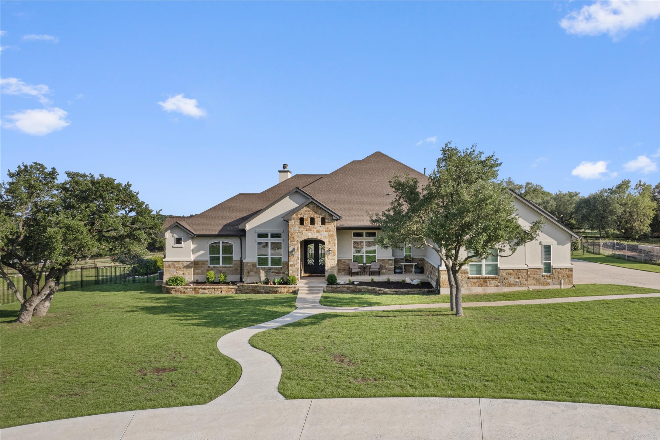 104 Highland Spring Lane Georgetown, TX 78633 - Photo 1 of 40