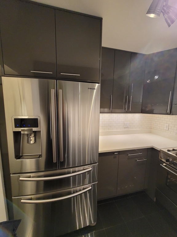 33 Pond Avenue, Unit 924 Brookline, MA 02445 - Photo 7 of 7