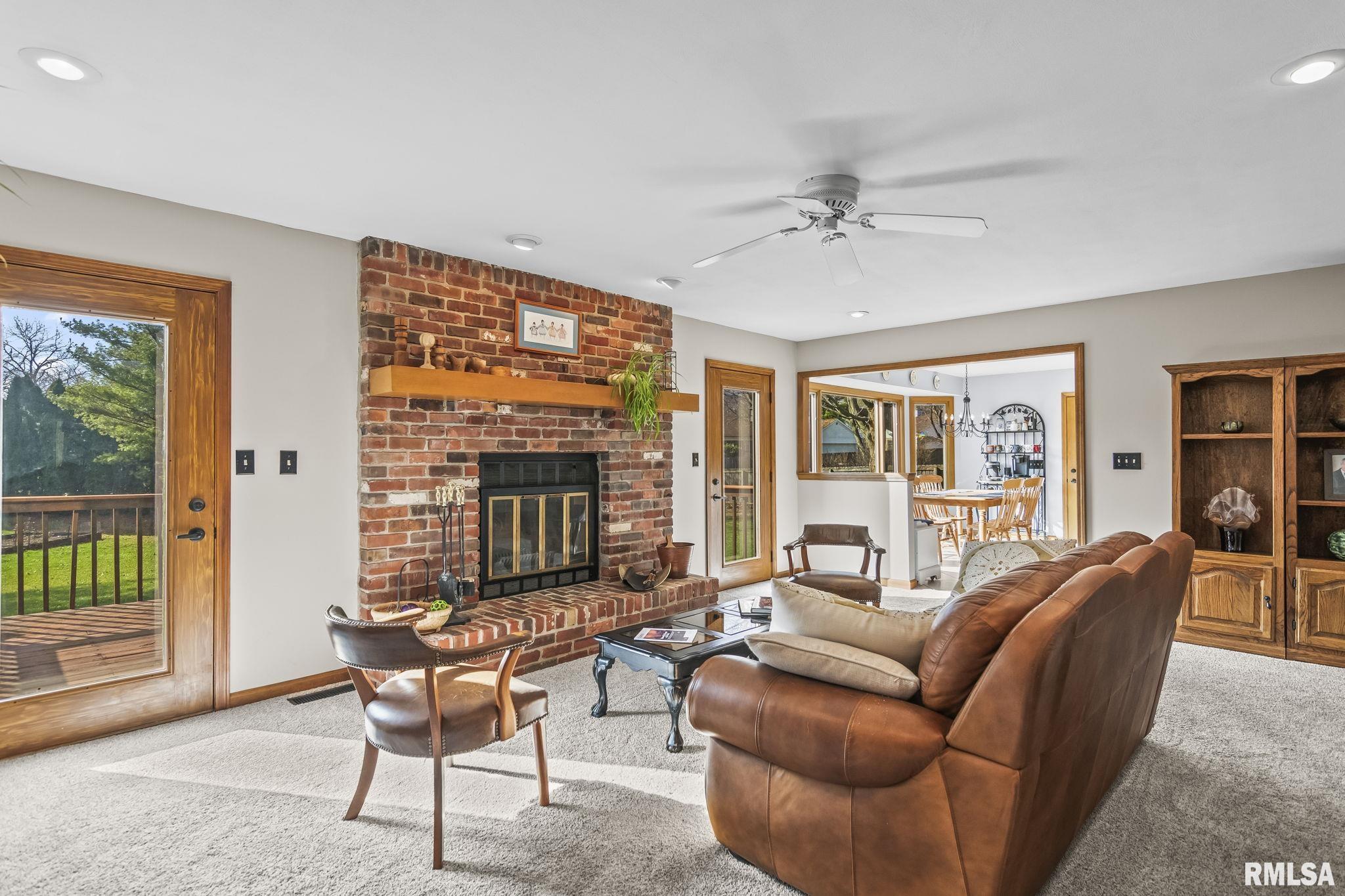2000 Oak Creek Road Springfield, IL 62704 - Photo 24 of 79