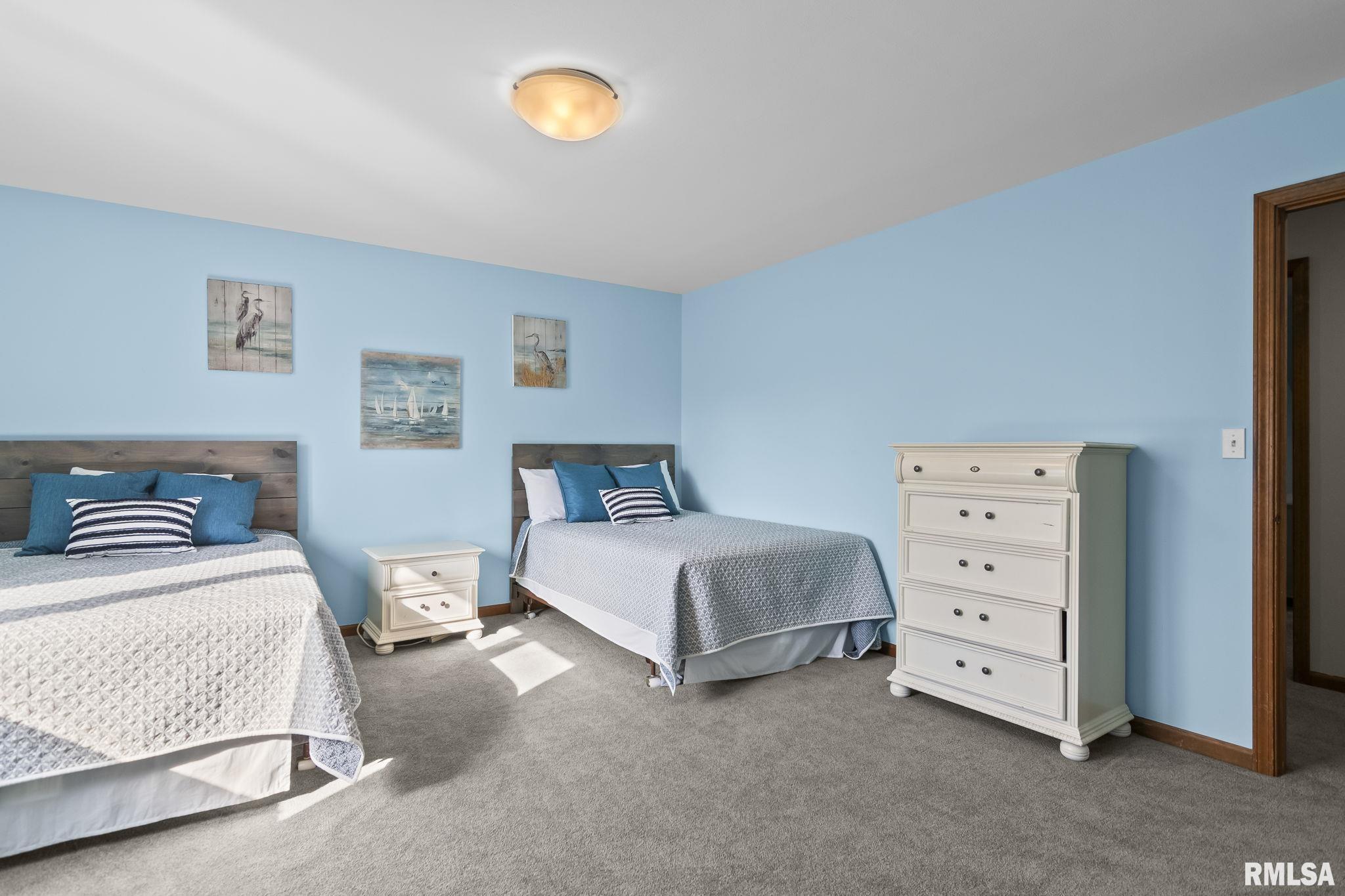 2000 Oak Creek Road Springfield, IL 62704 - Photo 42 of 79