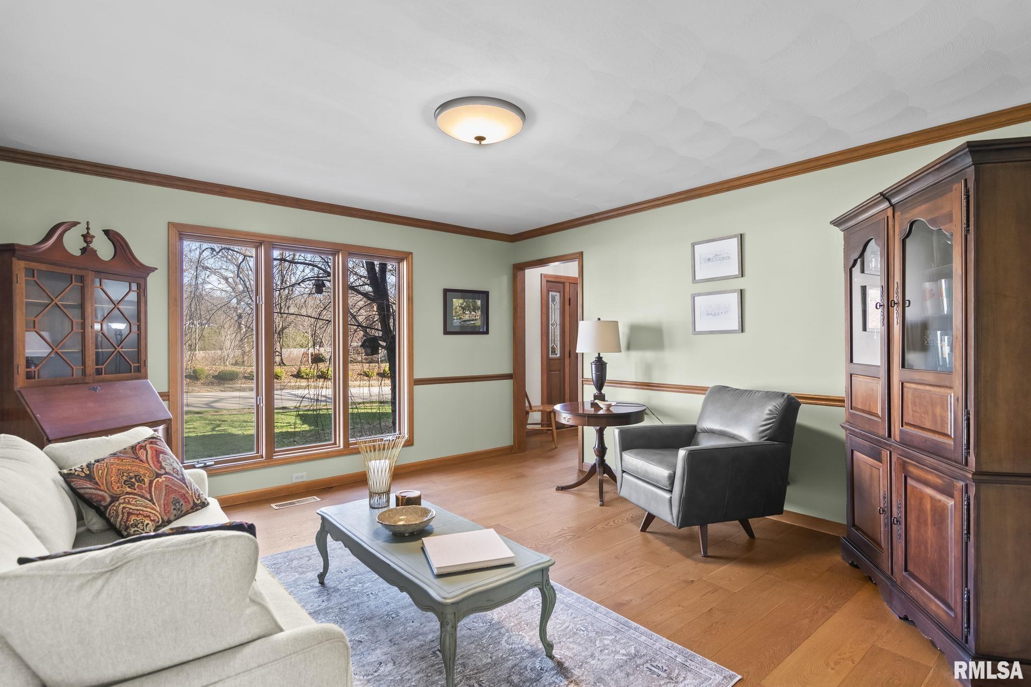 2000 Oak Creek Road Springfield, IL 62704 - Photo 10 of 79