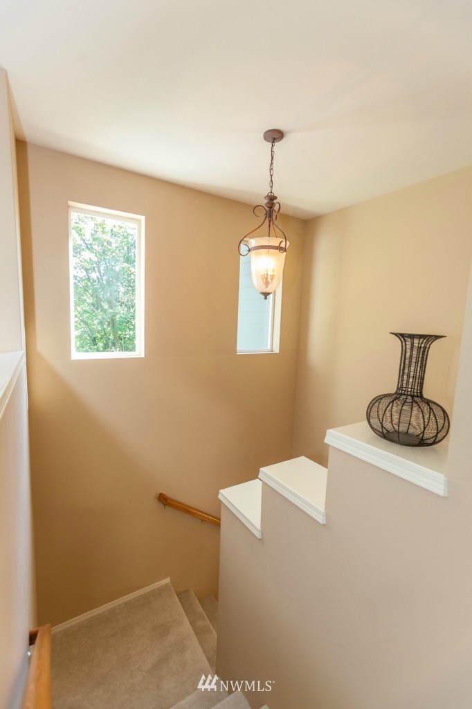 23802 30th Drive Southeast Bothell, WA 98021 - Photo 11 of 25 Gallery Image 11