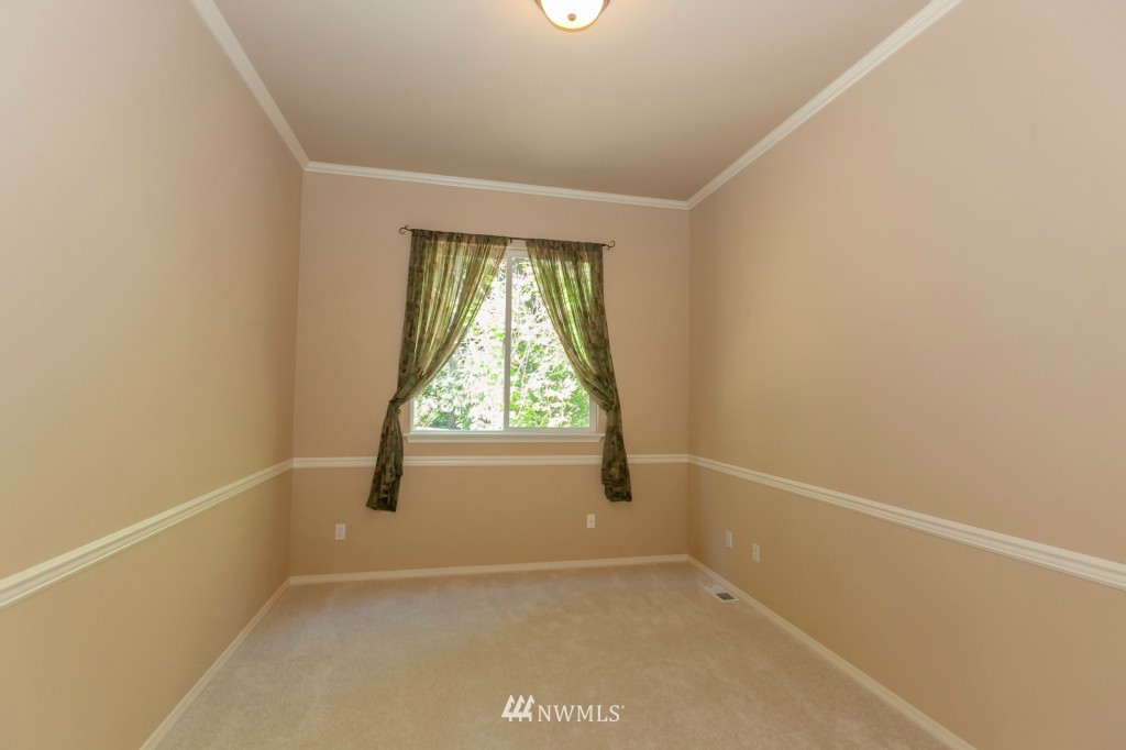 23802 30th Drive Southeast Bothell, WA 98021 - Photo 9 of 25 Gallery Image 9