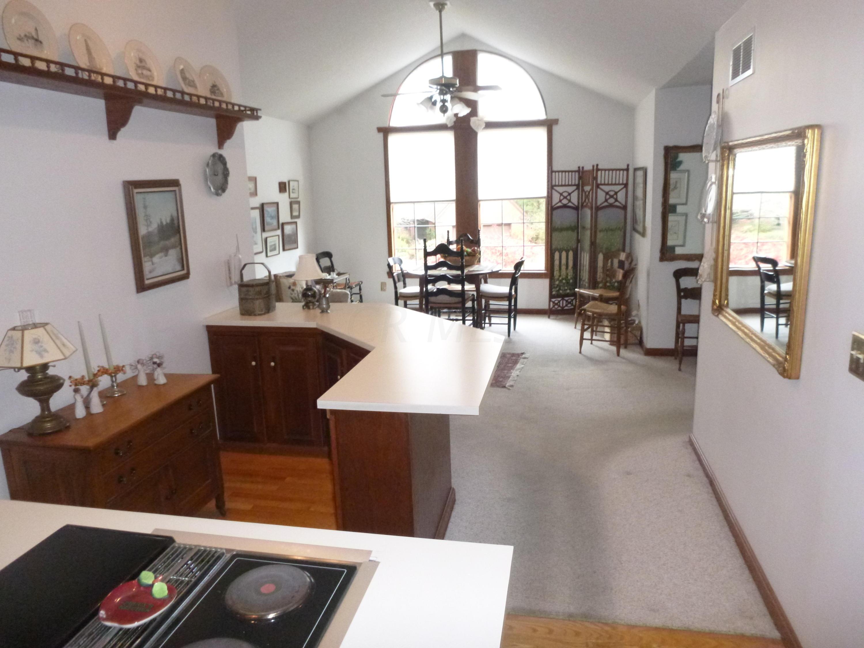 602 Swansea Road Newark, OH 43055 - Photo 6 of 18 Gallery Image 6
