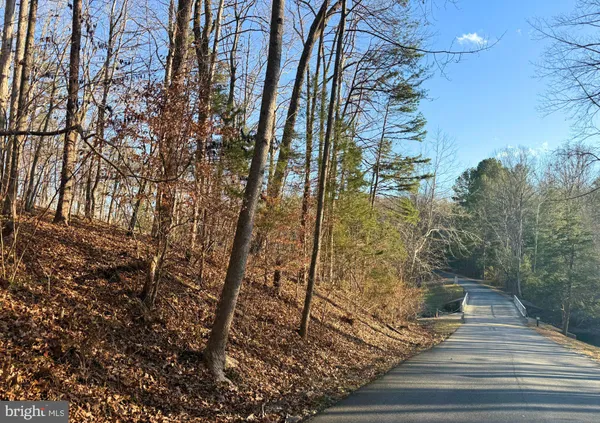 $14,900 | Lot 1247 North Lakeshore Drive, Louisa, VA 23093