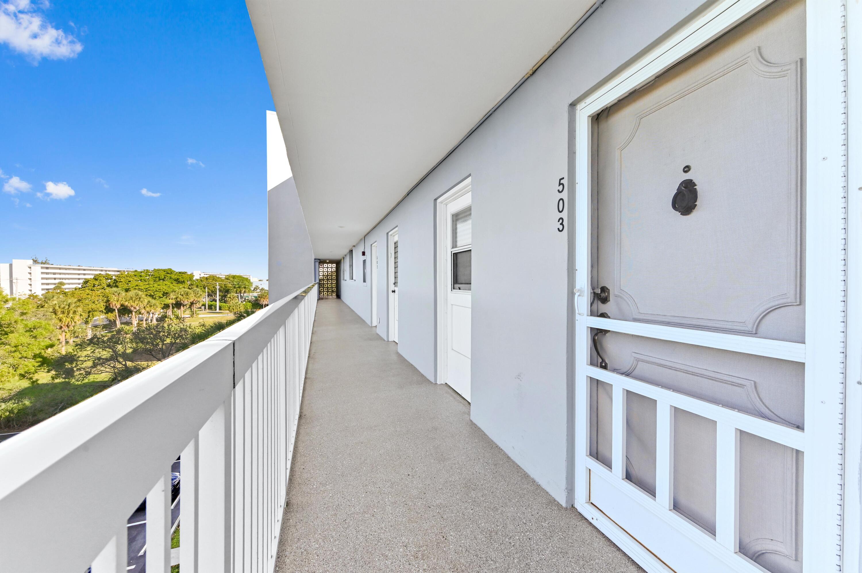 5700 Northwest 2nd Avenue, Unit 503 Boca Raton, FL 33487 - Photo 30 of 40 a view of balcony
