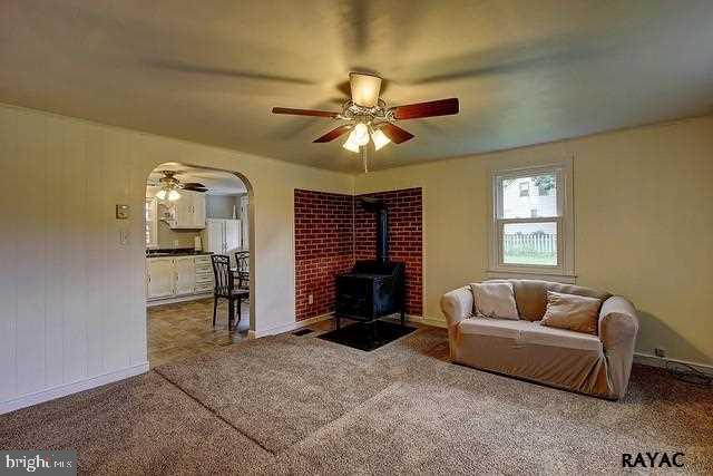 2371 Craley Road Windsor, PA 17366 - Photo 3 of 27 Gallery Image 3