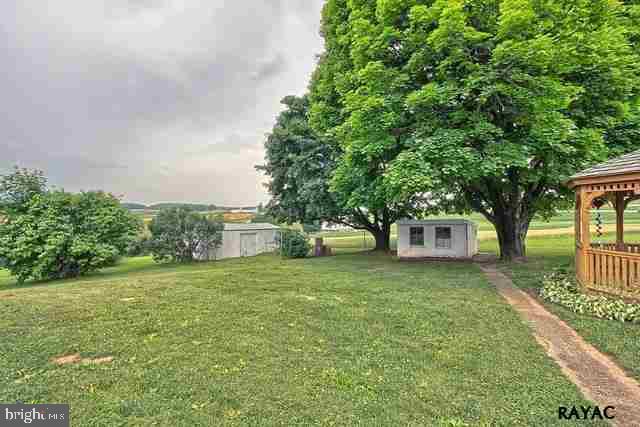 2371 Craley Road Windsor, PA 17366 - Photo 23 of 27 Gallery Image 23