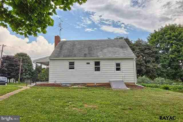 2371 Craley Road Windsor, PA 17366 - Photo 26 of 27 Gallery Image 26