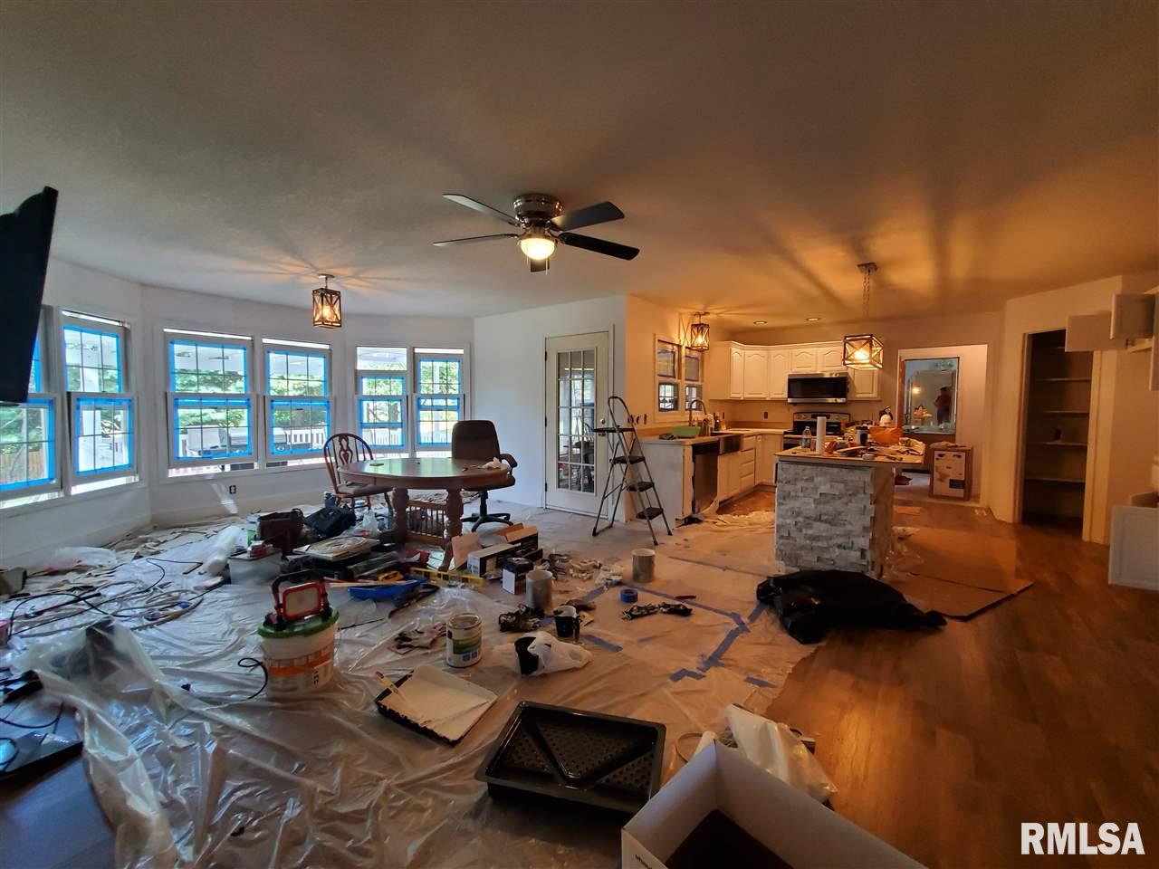 4420 Forest Road Davenport, IA 52807 - Photo 15 of 18 Gallery Image 15