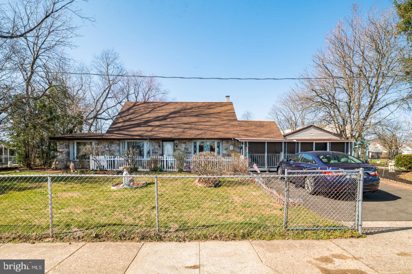 2904 Nestor Road Philadelphia, PA 19154 - Photo 2 of 32 Gallery Image 2