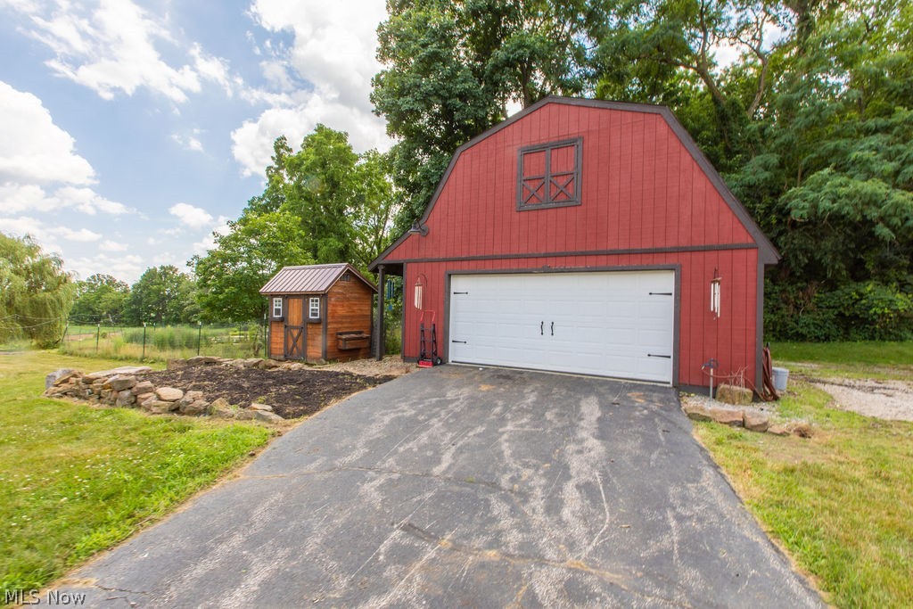 9503 Mennonite Road Wadsworth, OH 44281 - Photo 25 of 42