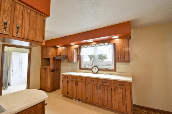 $330,000 | 11323 North 1500 E Road, Pontiac, IL 61764