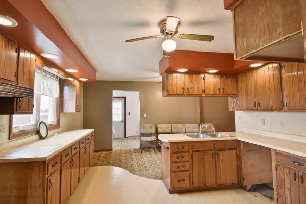 $330,000 | 11323 North 1500 E Road, Pontiac, IL 61764