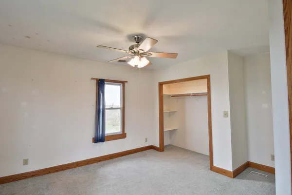 $330,000 | 11323 North 1500 E Road, Pontiac, IL 61764