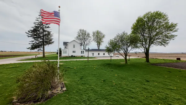 $330,000 | 11323 North 1500 E Road, Pontiac, IL 61764