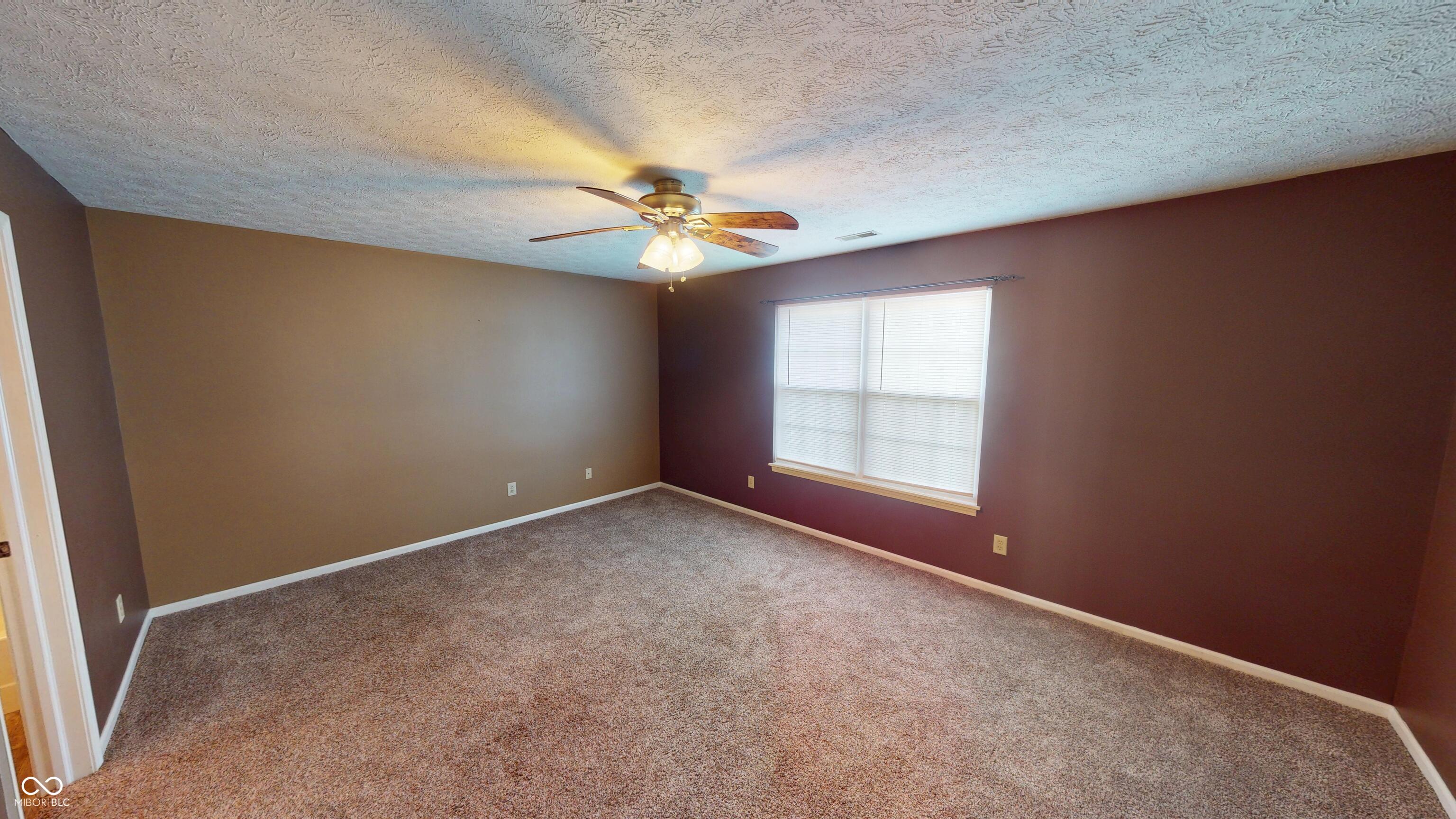 1096 Bumblebee Way Greenfield, IN 46140 - Photo 31 of 57