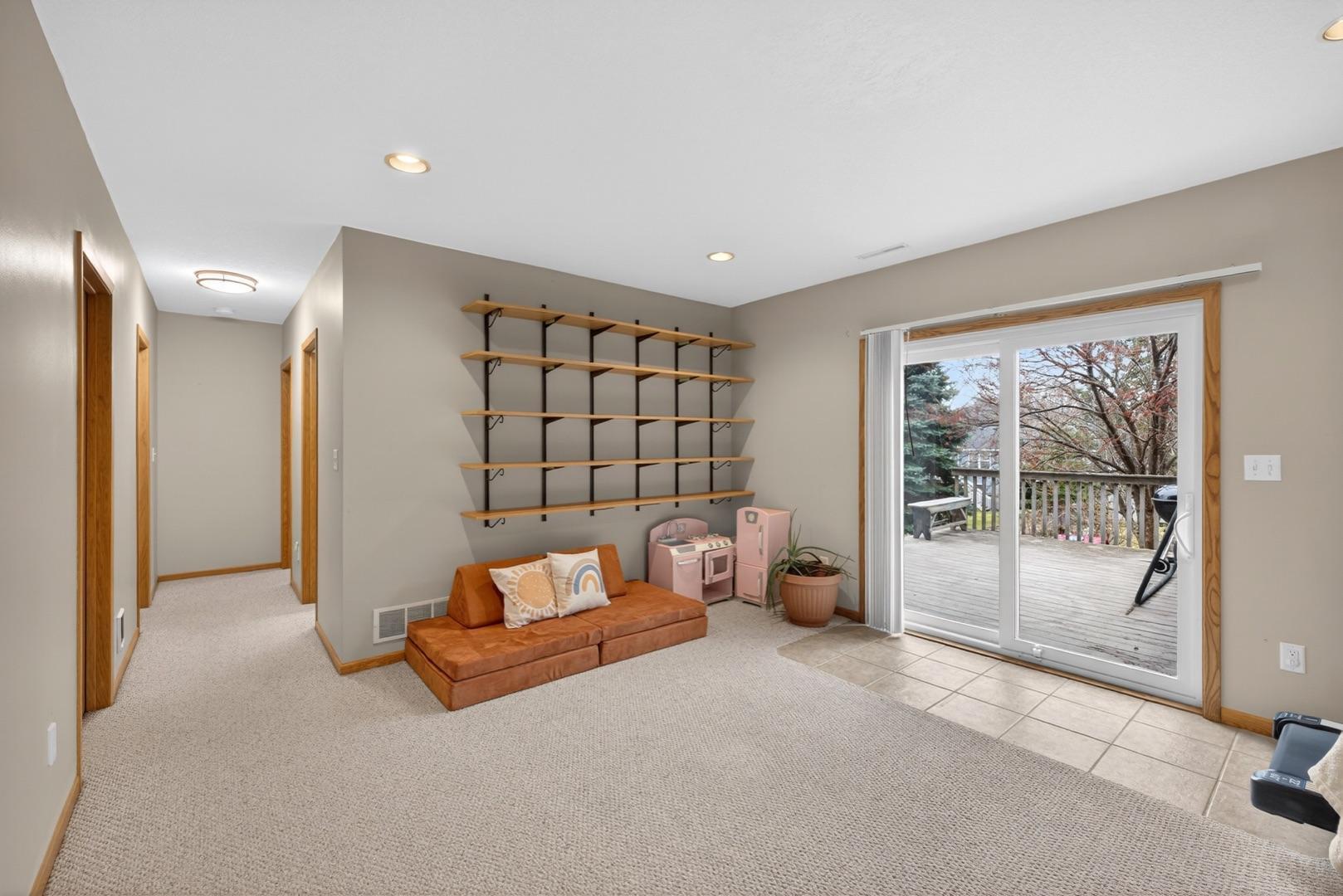 4414 6th Street Northwest Rochester, MN 55901 - Photo 27 of 40