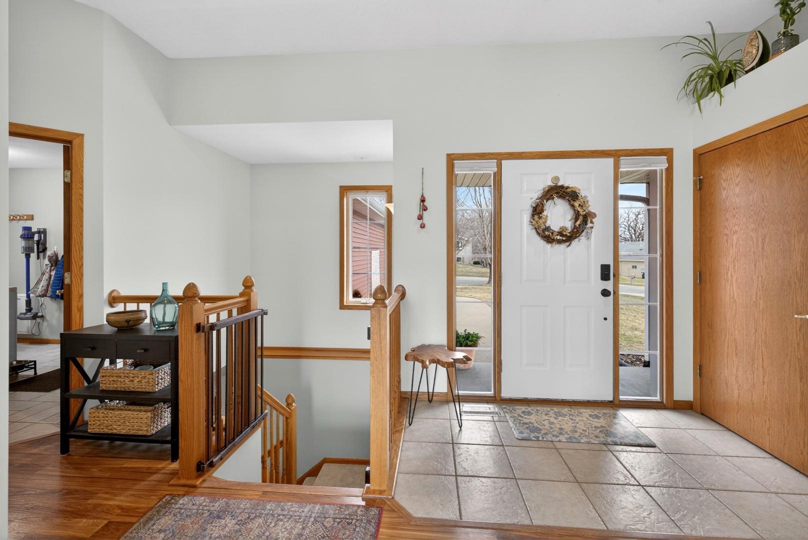 4414 6th Street Northwest Rochester, MN 55901 - Photo 4 of 40