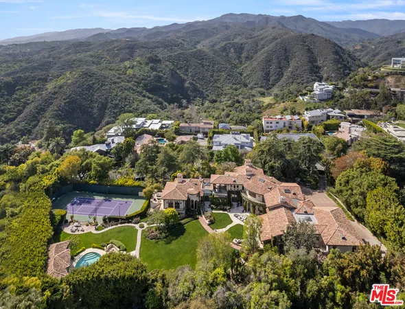 $125,000 | 1550 Amalfi Drive, Pacific Palisades, CA 90272