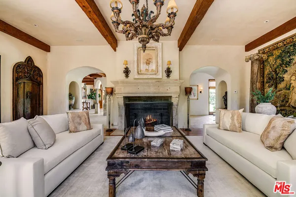 $125,000 | 1550 Amalfi Drive, Pacific Palisades, CA 90272