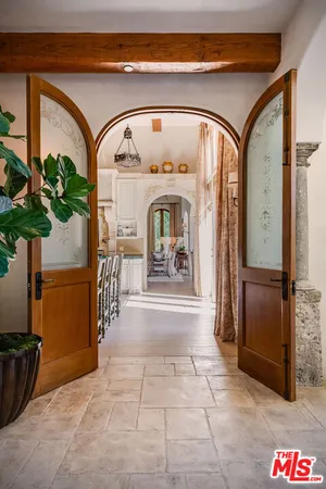 $125,000 | 1550 Amalfi Drive, Pacific Palisades, CA 90272