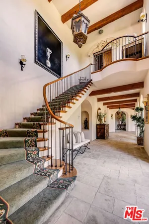 $125,000 | 1550 Amalfi Drive, Pacific Palisades, CA 90272