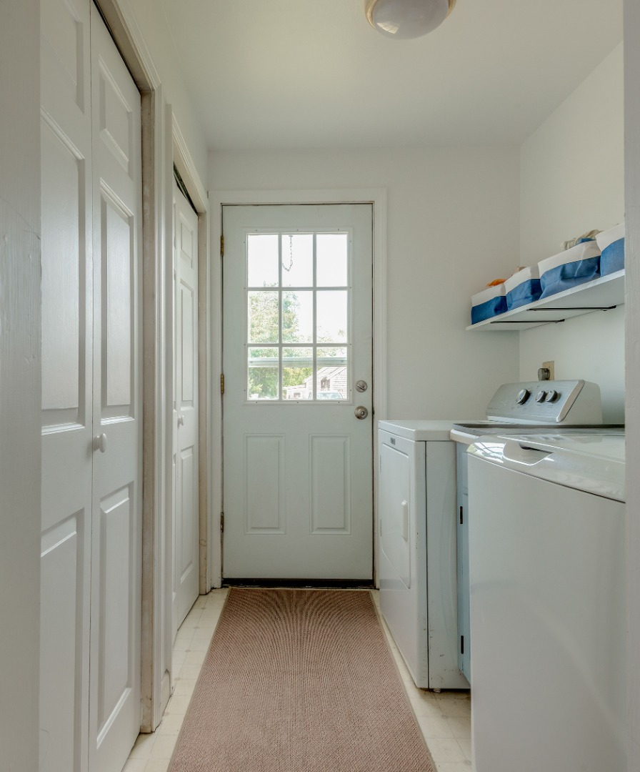 35 Surfside Road Nantucket, MA 02554 - Photo 12 of 20 Gallery Image 12