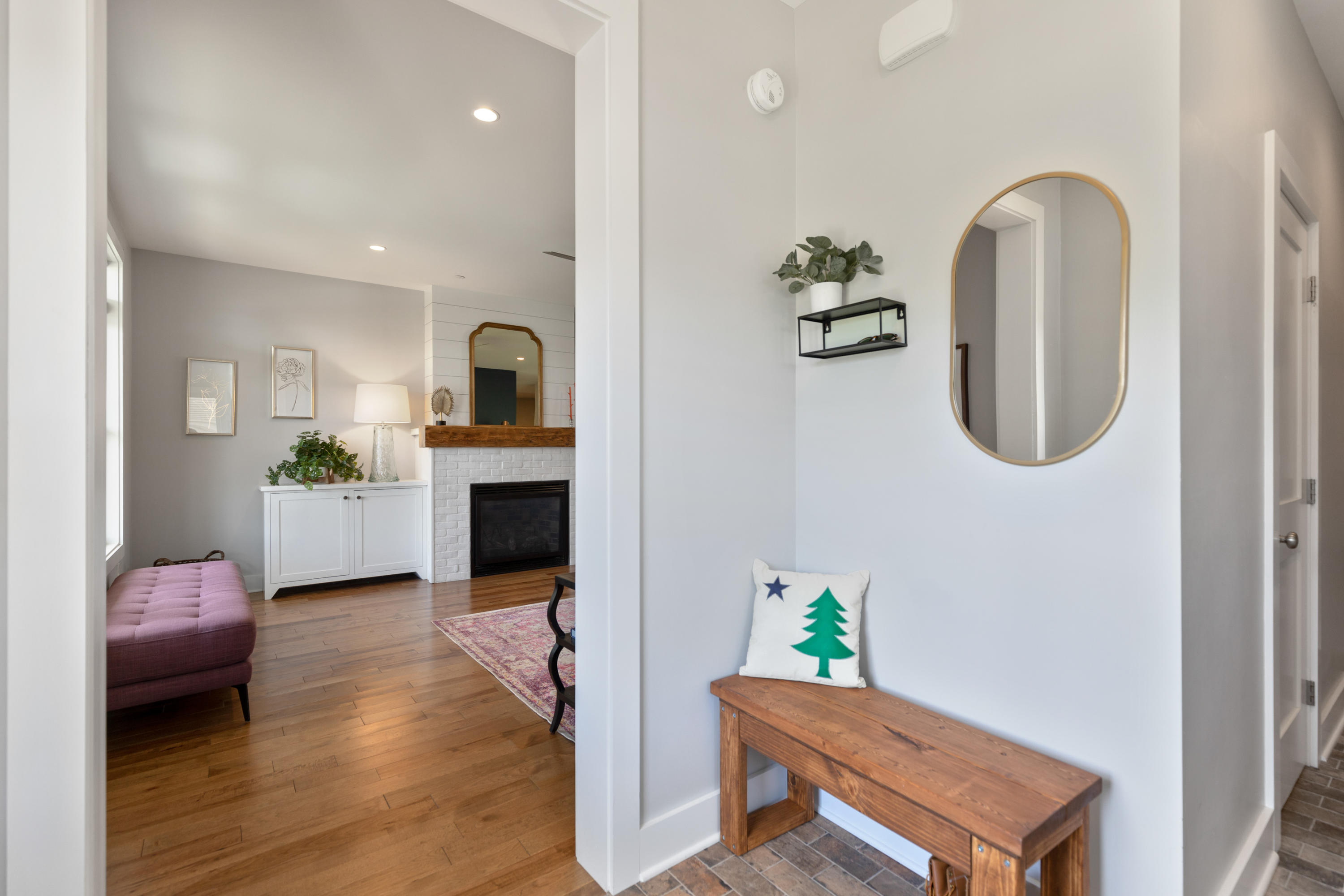 60 Pamela Road Portland, ME 04103 - Photo 3 of 34 60PamelaRoadPortland_002