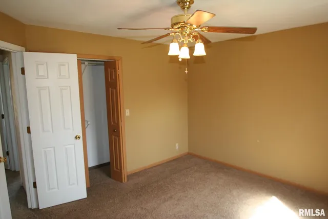 $225,000 | 801 Heritage Drive, Mackinaw, IL 61755