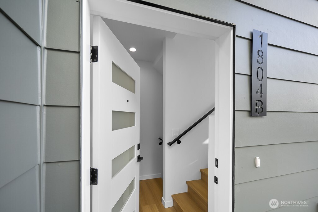 1804 B 28th Avenue South Seattle, WA 98144 - Photo 21 of 31