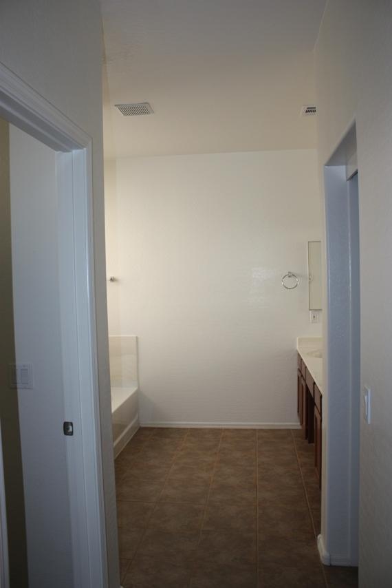 44456 West Eddie Way Maricopa, AZ 85138 - Photo 5 of 6 Master bathroom
