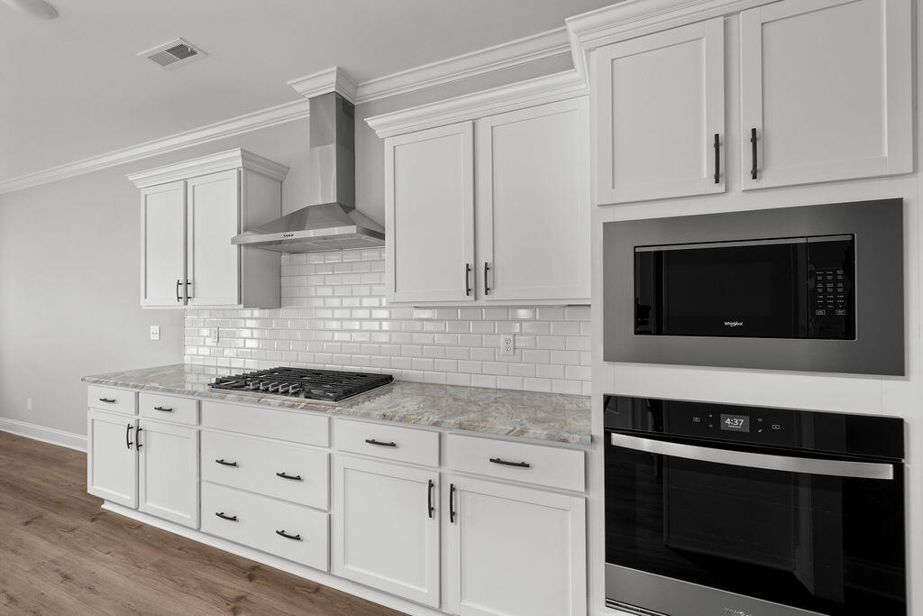 9816 Mayfly Road, Unit 72 Ooltewah, TN 37363 - Photo 14 of 19 Stock Photo Home under construction