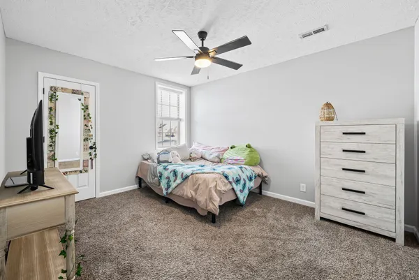 $410,000 | 1189 Chinook Circle, Clarksville, TN 37042