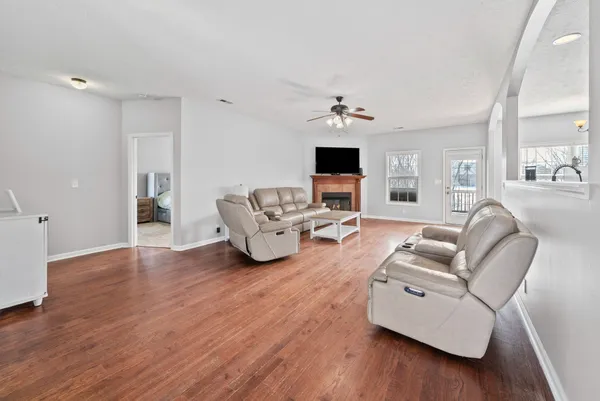 $410,000 | 1189 Chinook Circle, Clarksville, TN 37042