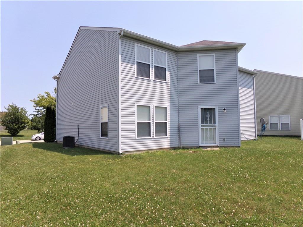 9784 Blue Ridge Way Indianapolis, IN 46234 - Photo 3 of 9