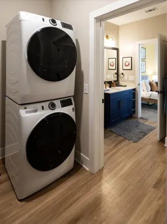 $1,232 | 100 Fulton Street Southeast, Unit 4105, Atlanta, GA 30312
