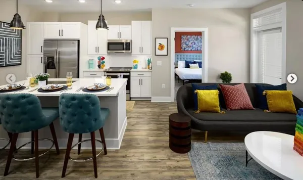 $1,232 | 100 Fulton Street Southeast, Unit 4105, Atlanta, GA 30312