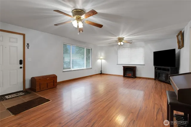 $385,000 | 8114 204th St Court East, Spanaway, WA 98387