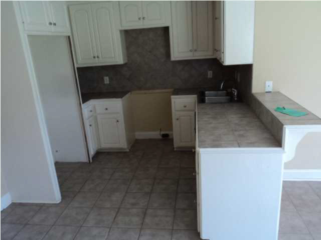 5015 Forest Hill Road Byram, MS 39272 - Photo 10 of 20 Kitchen